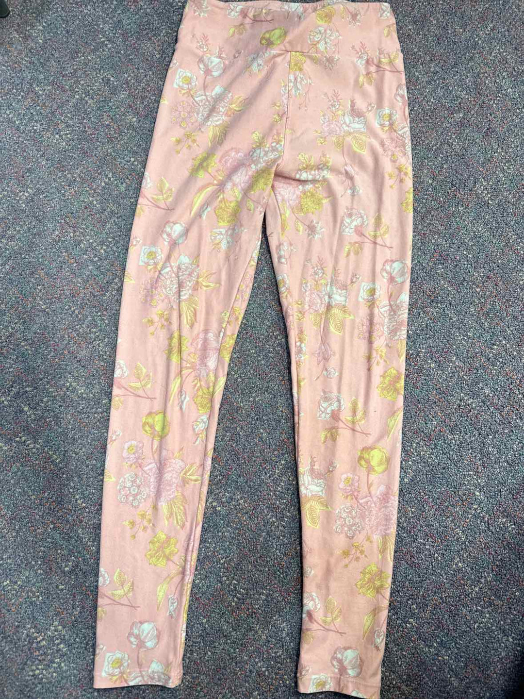 One Size - LuLaRoe Leggings