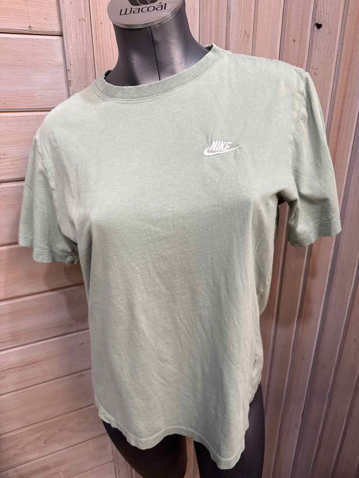 M - Nike T-Shirt