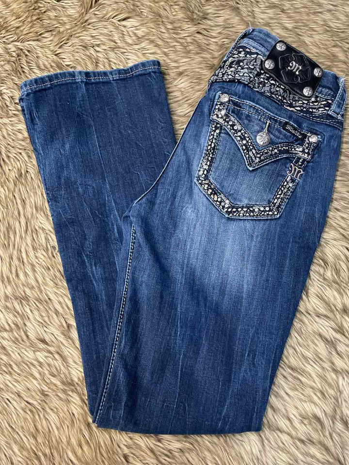 27 - Miss Me Jeans
