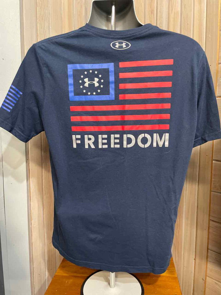 M - Under Armour T-shirt