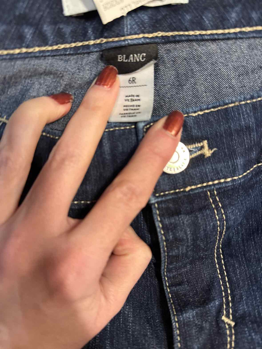 6 - WhiteHouseBlkMkt Jeans