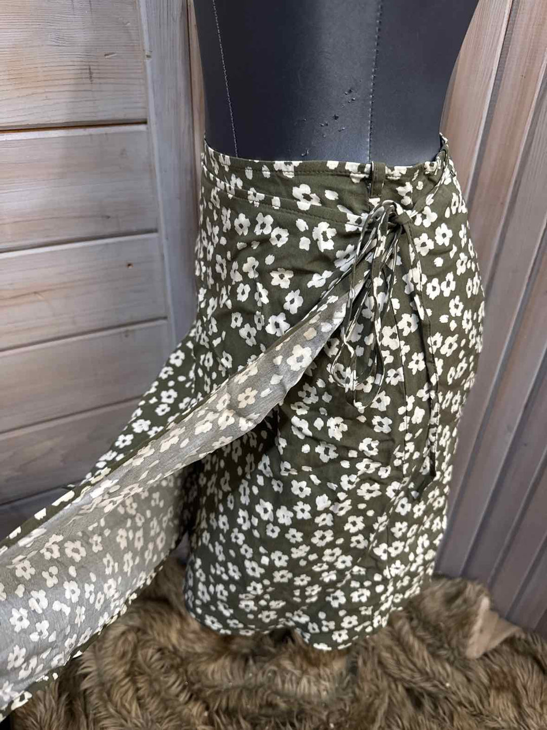 M - Gap Skirt