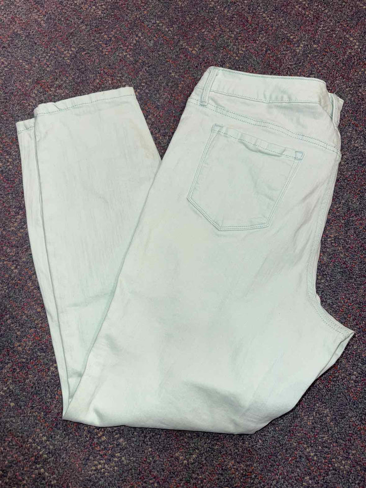 14 - Nine West Jeans