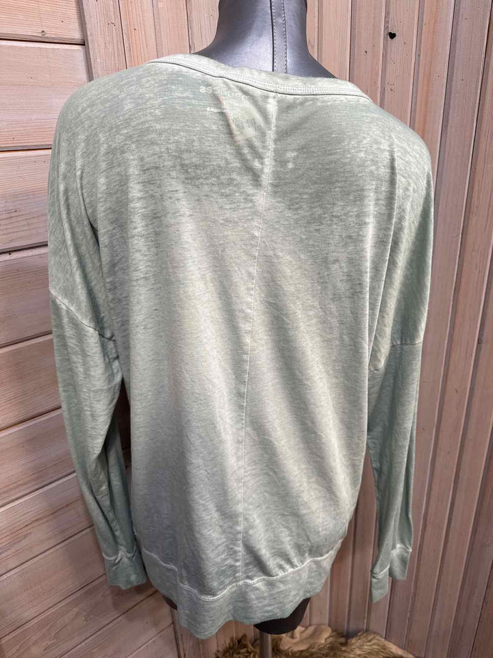 XXL - Maurices Long Sleeve
