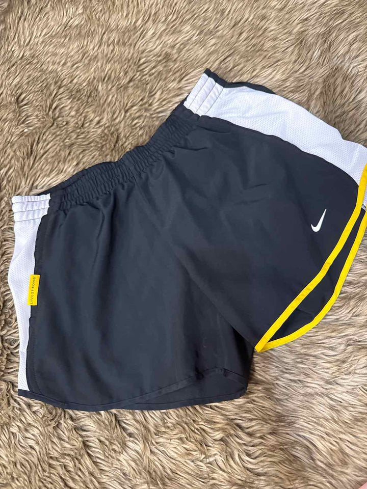 S - Nike Shorts