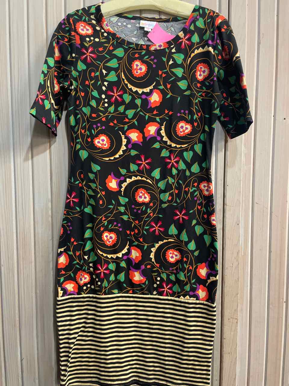 XS - LuLaRoe Dress