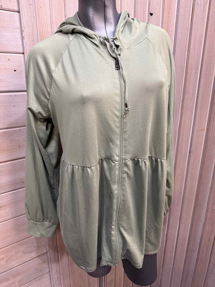 L - lug Hoodie