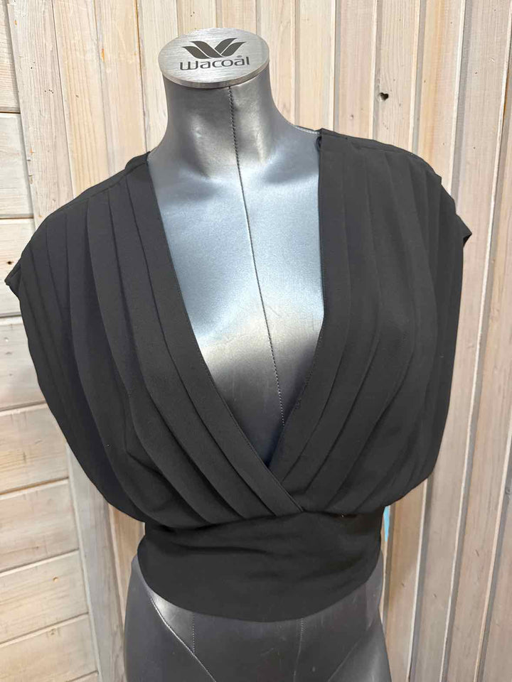 M - Favlux Crop Top