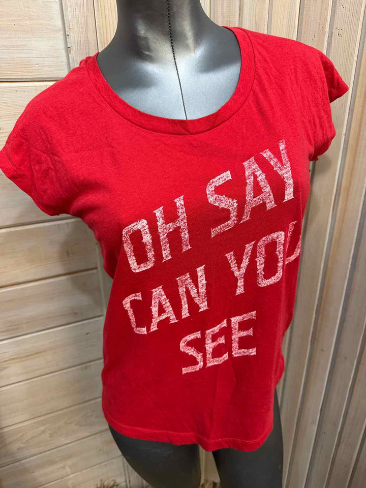 M - Old Navy T-Shirt