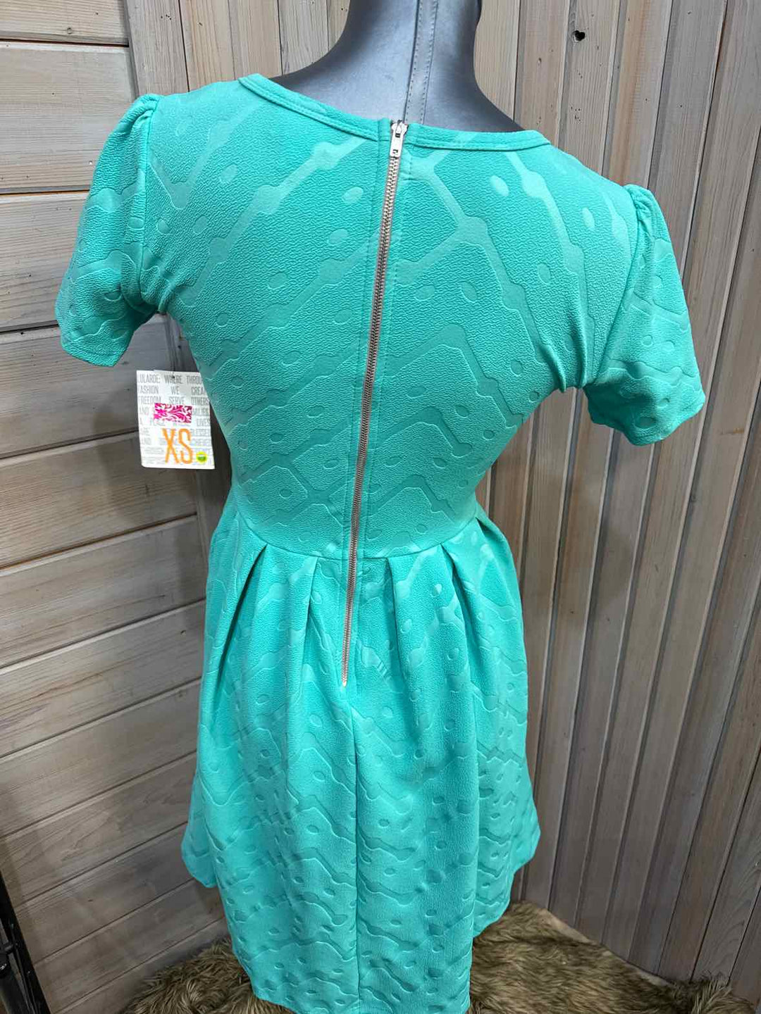 XS - LuLaRoe Dress