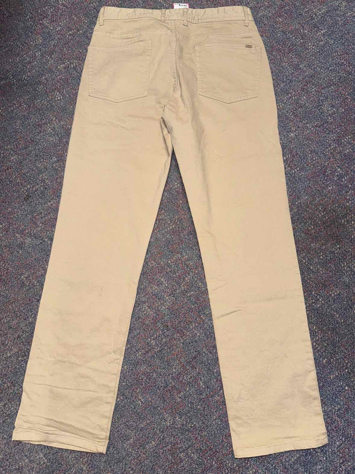 30/30 - Johnnie O Jeans