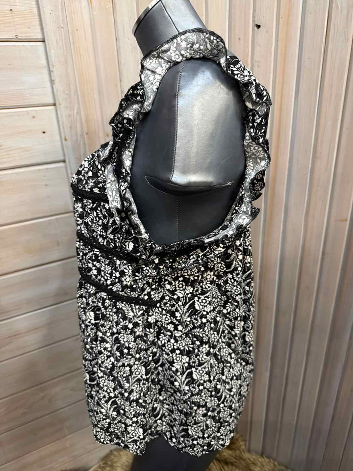 M - Maurices Tank