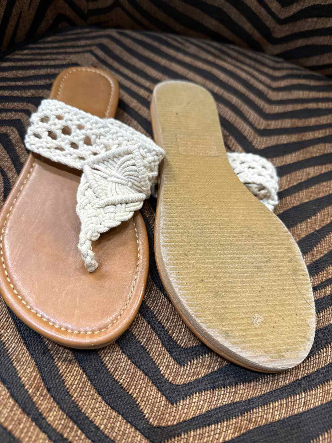 6 - Unbranded Sandals
