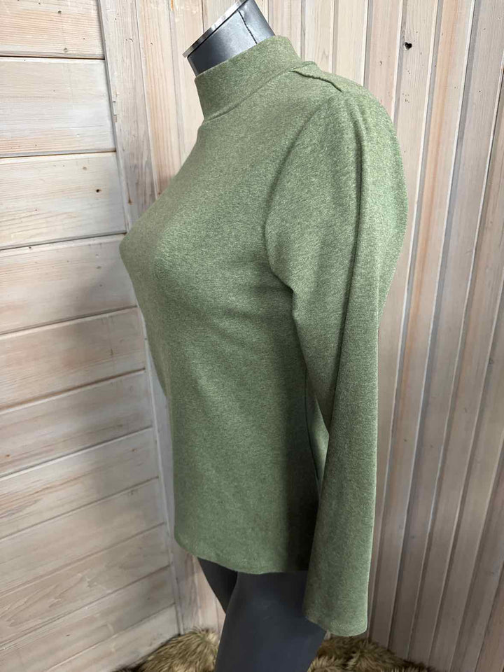 S - North Crest Turtleneck