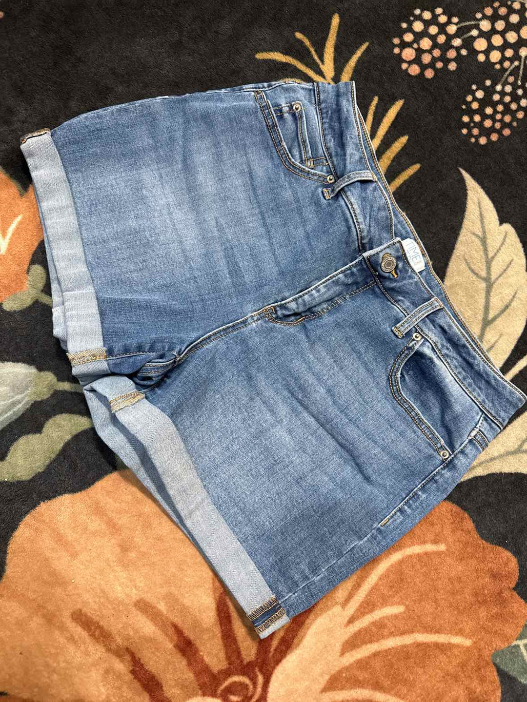 10 - Time and Tru Shorts