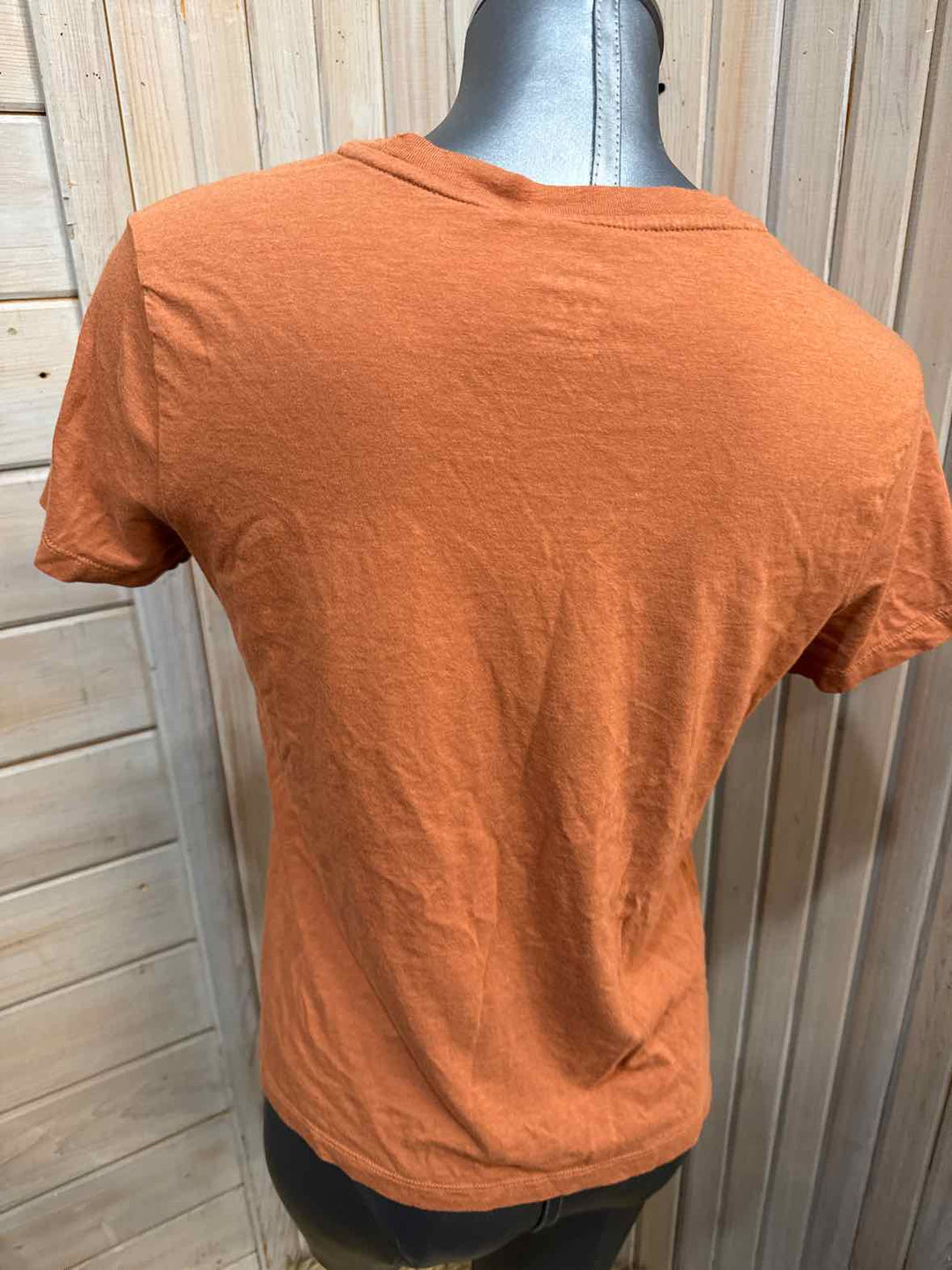 L - a new day T-Shirt