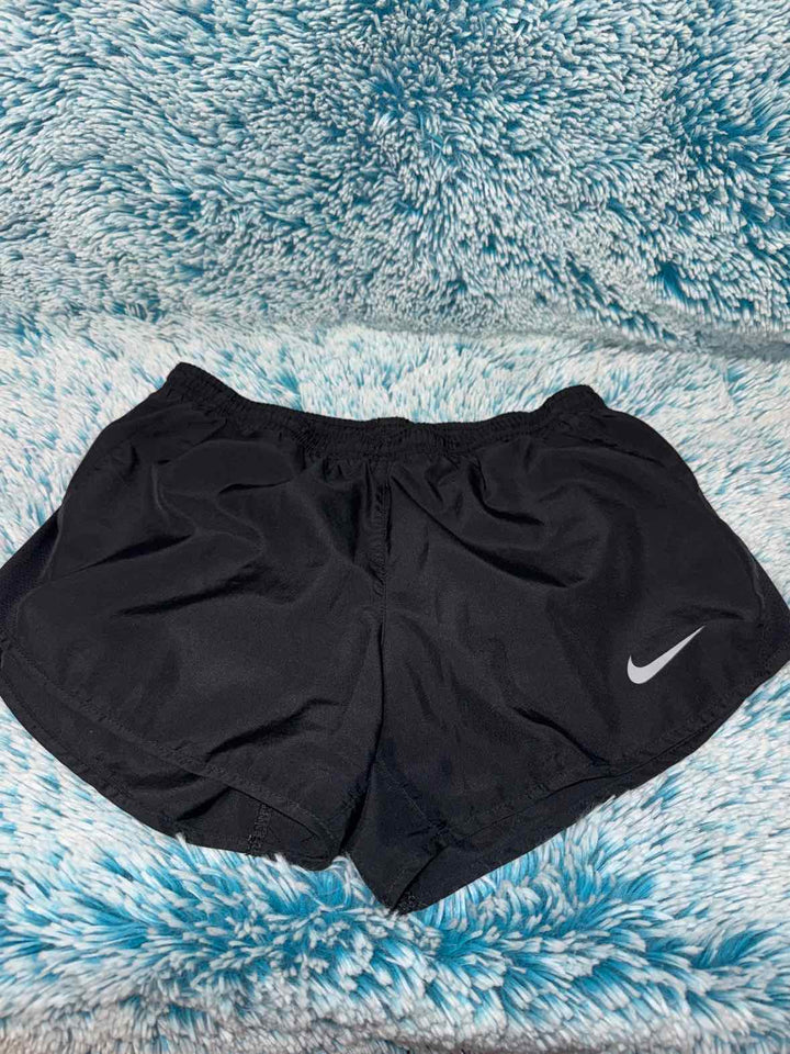 S - Nike Shorts