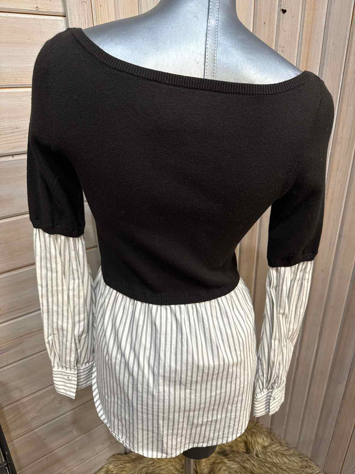 S - WhiteHouseBlkMkt Sweater