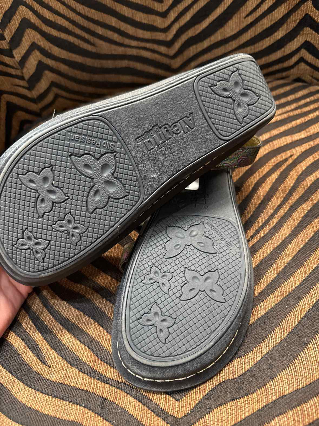 8.5 - Alegria Sandals