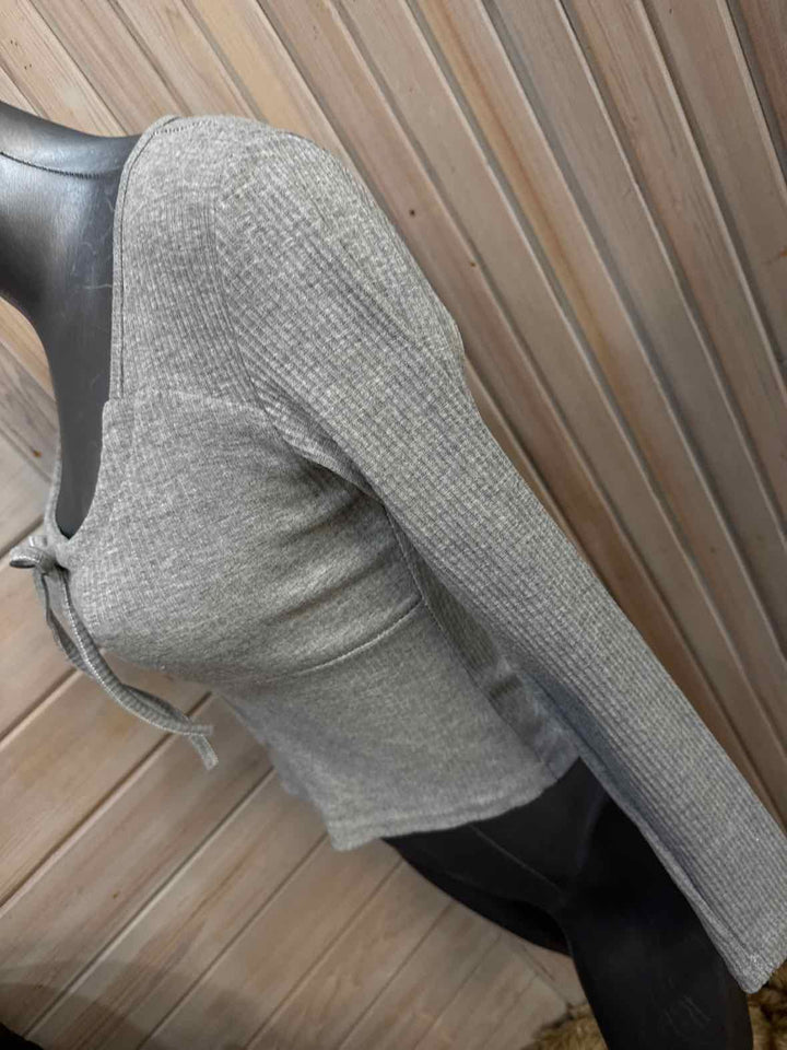 2 - Unbranded Cropped Sweater