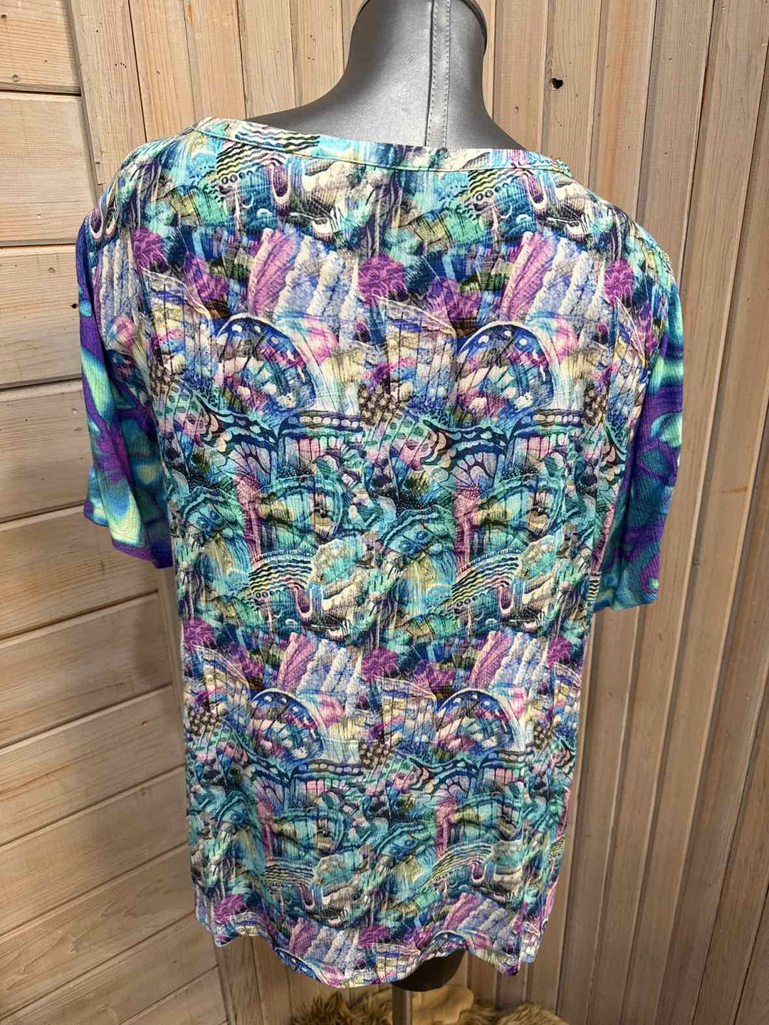 L - Soft Surroundings T-Shirt