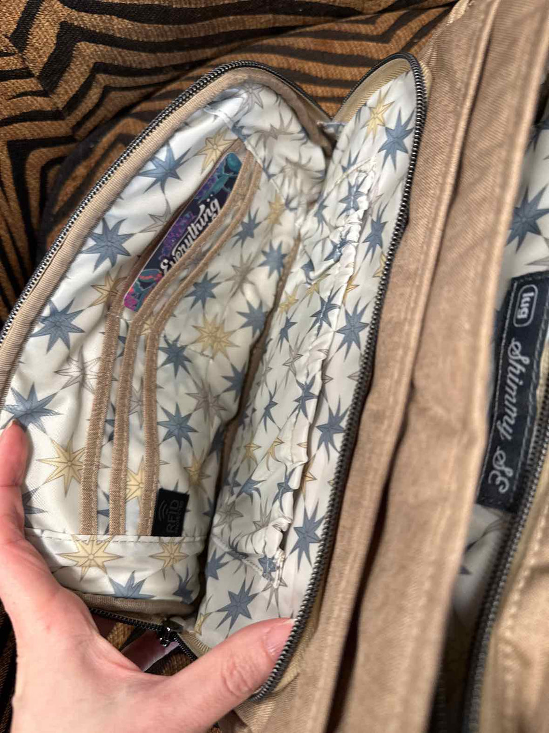Purse - lug Crossbody