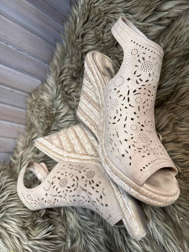 7.5 - Not Rated Wedge