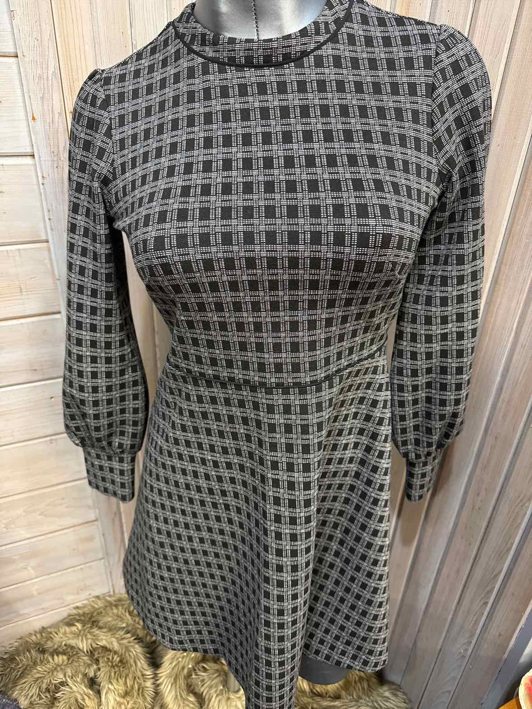 2P - Ann Taylor Dress