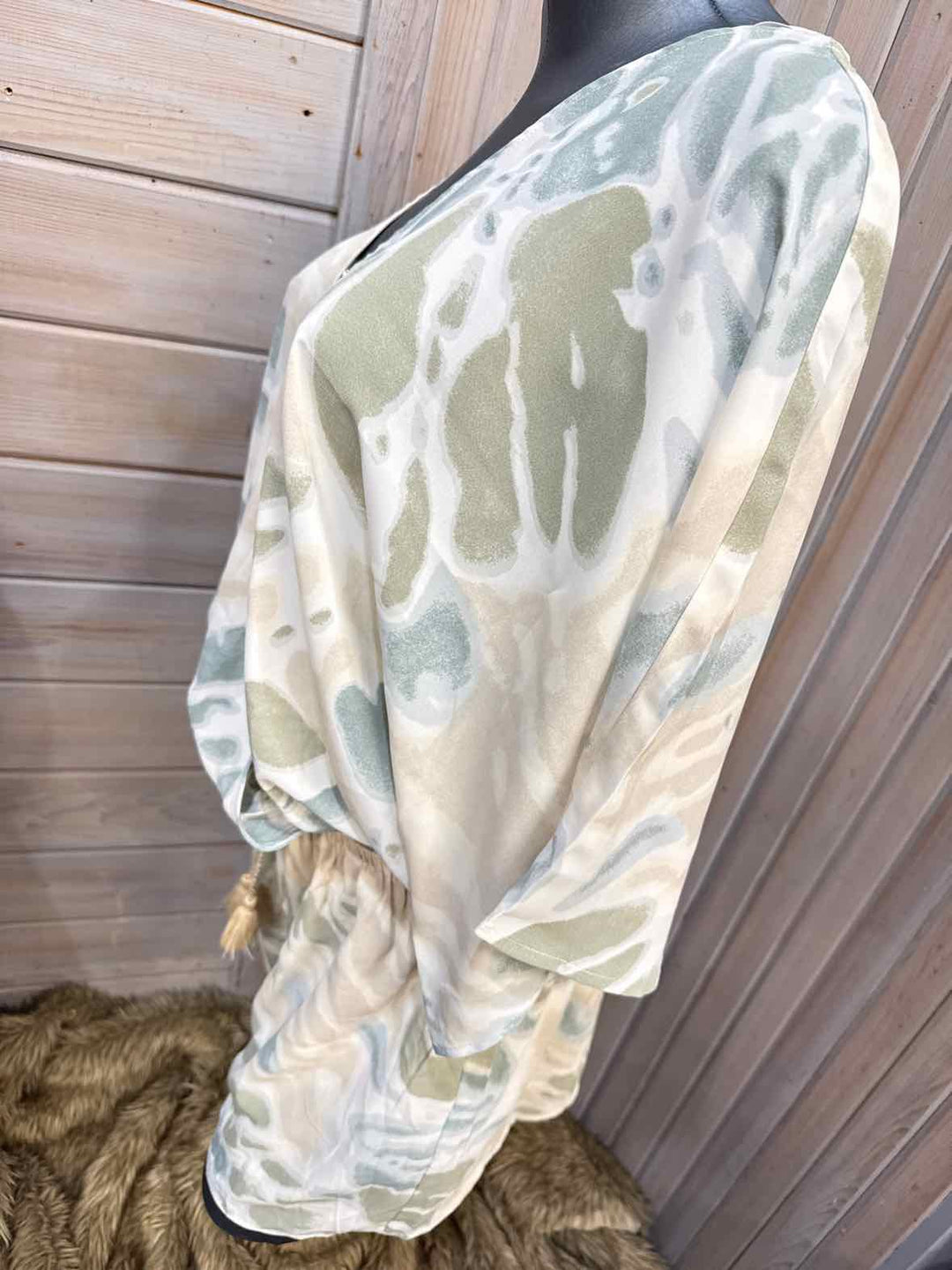 M - GiGiO USA Romper