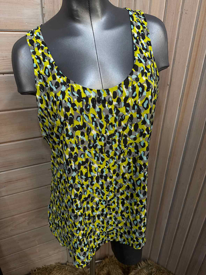M - Banana Republic Tank