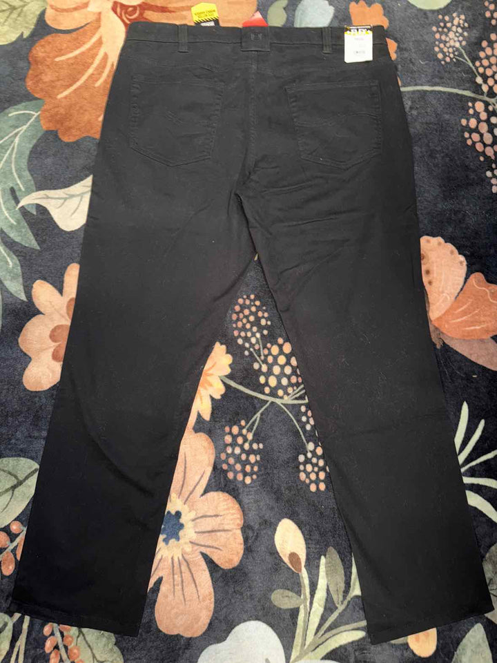 38/32 - Noble Outfitters Slacks