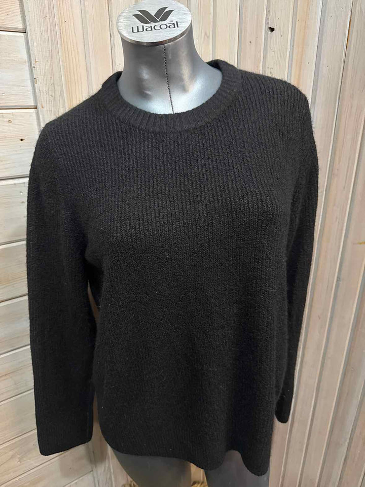 XL - Old Navy Sweater