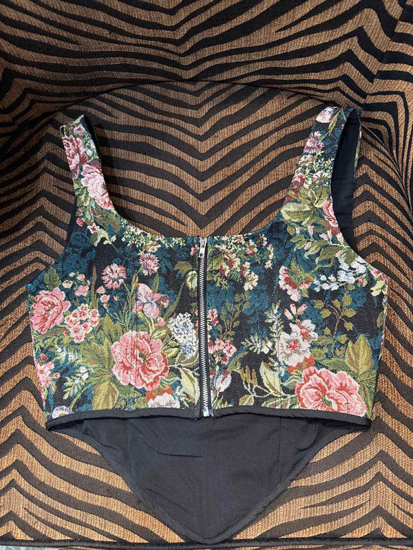 M - Fashion Nova Tank