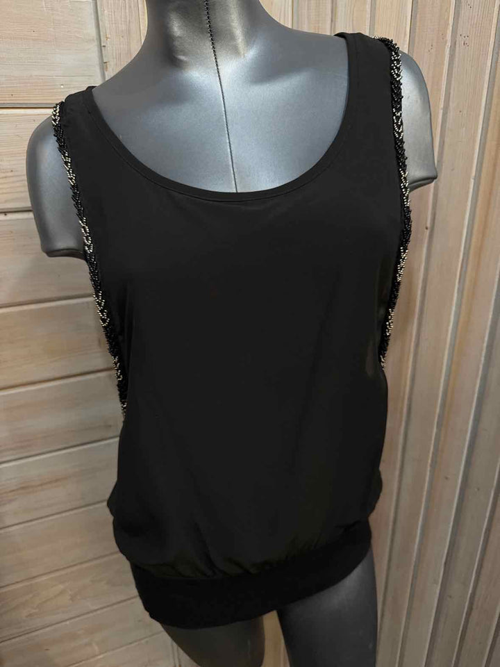 M - Jessica Simpson Tank