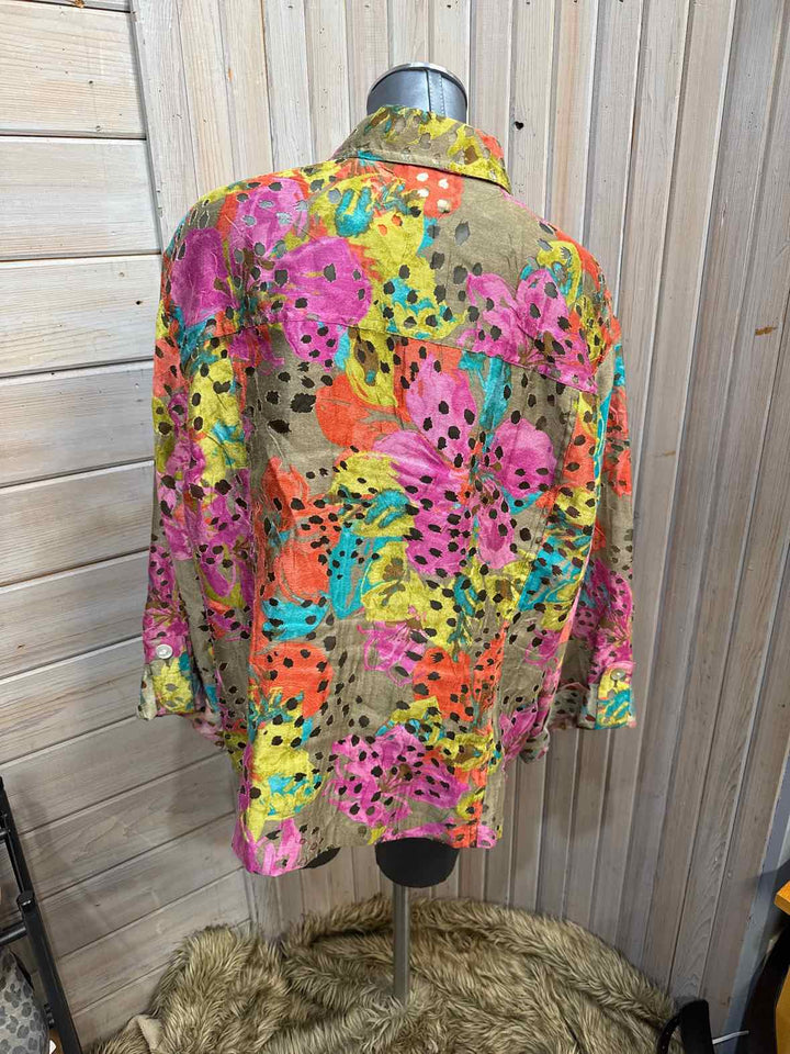 22W - Ruby Rd. Favorites Button Down