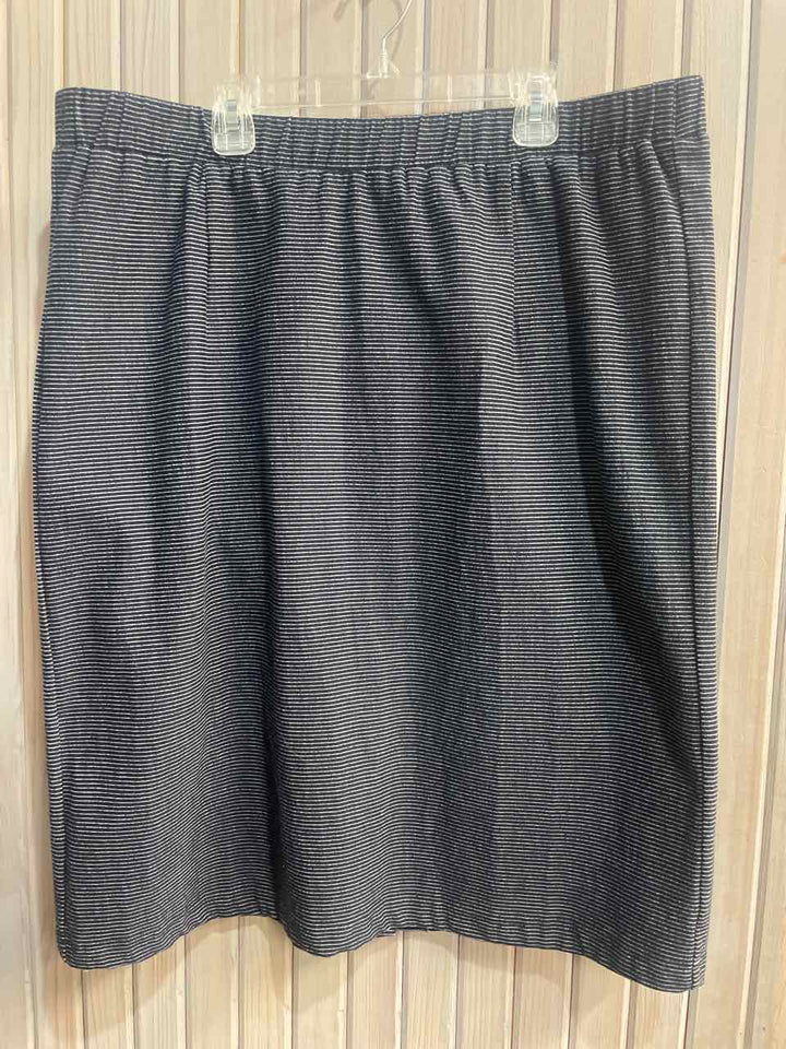 XXL - Mikarose Skirt