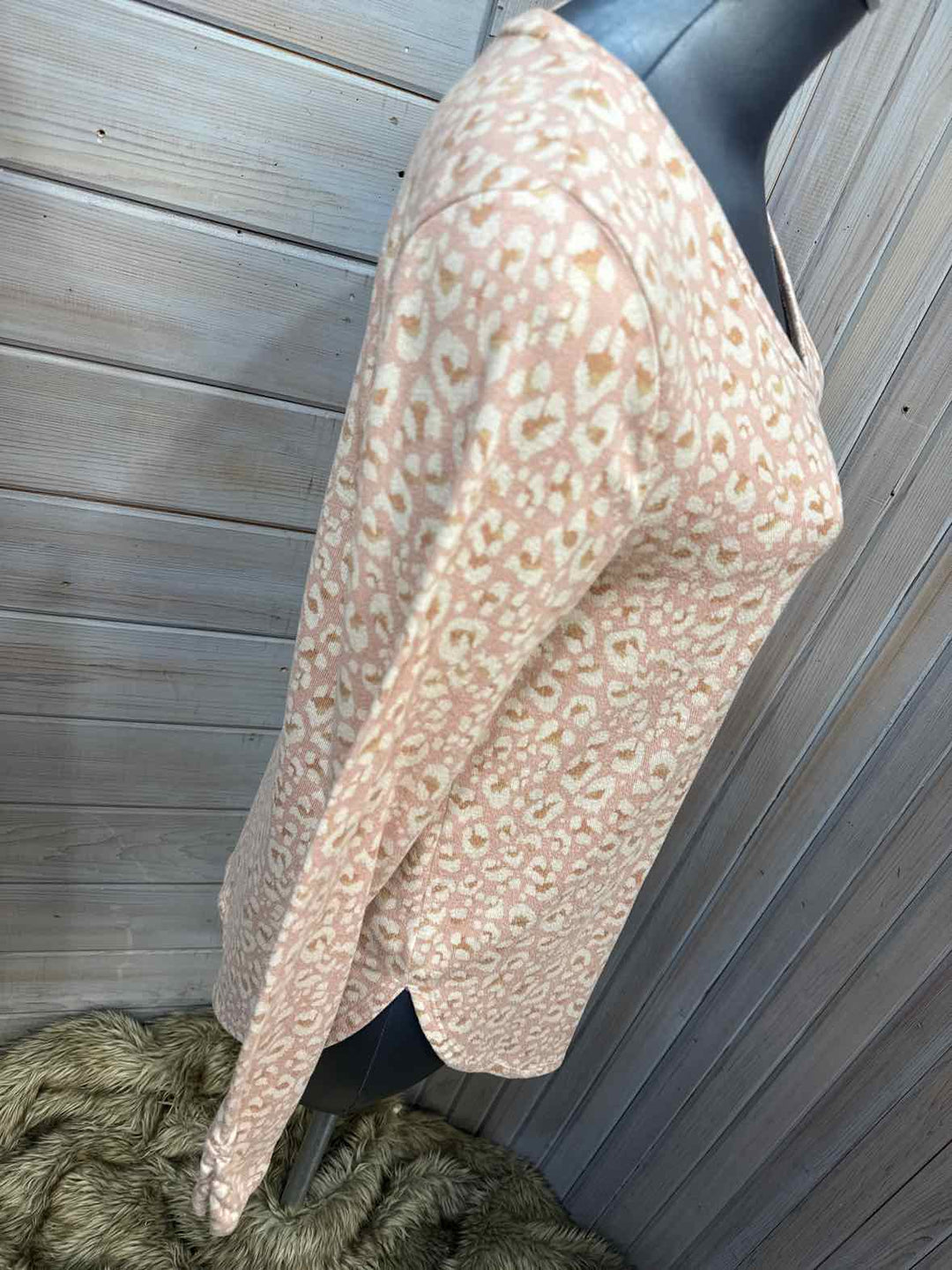 M - Nine West Long Sleeve