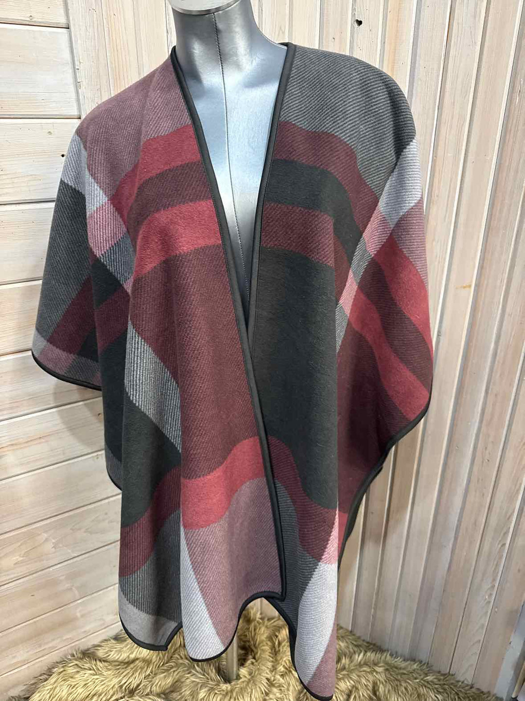 Size One - Ike Behar Cape Poncho