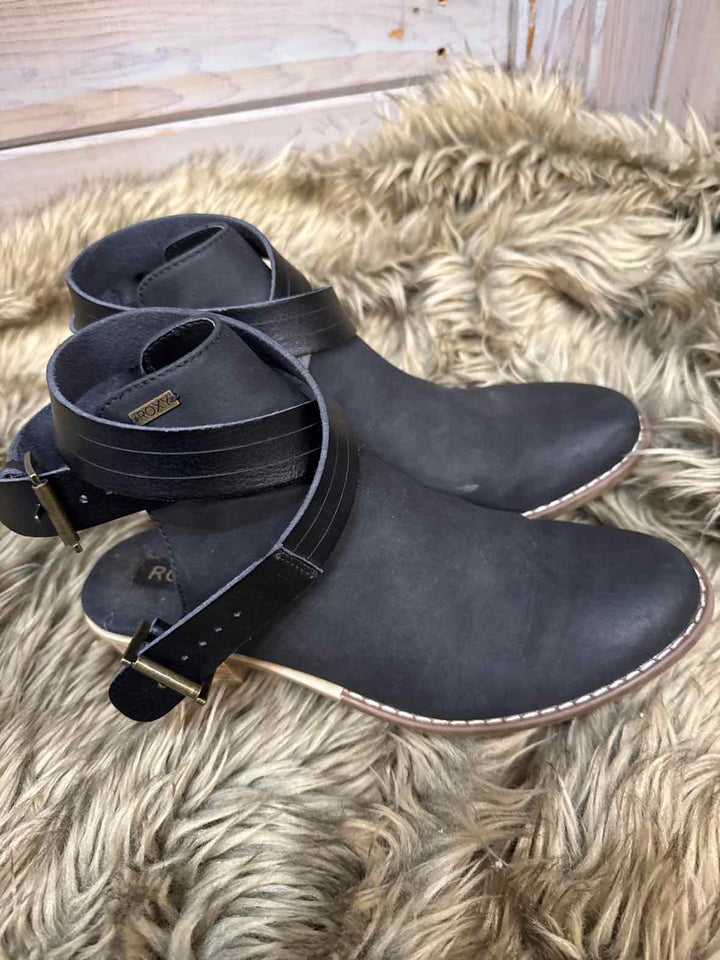 7.5 - Roxy Boots