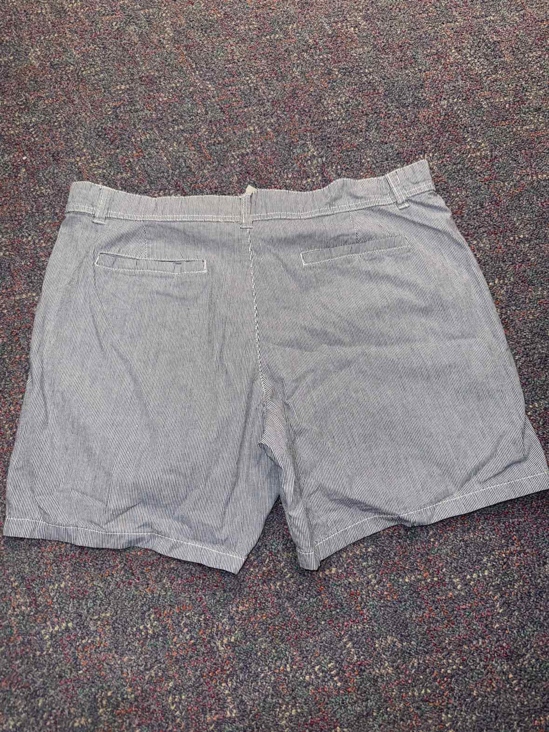16 - Faded Glory Shorts