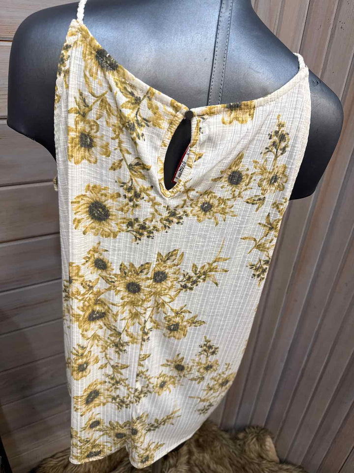 XL - Maurices Tank
