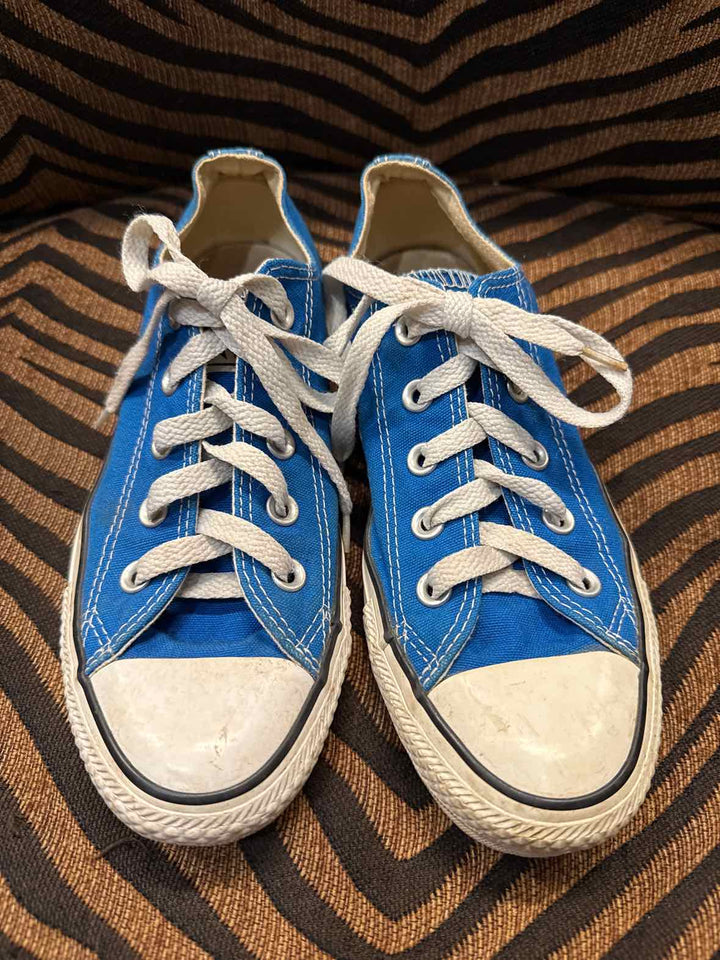 6 - Converse Sneakers