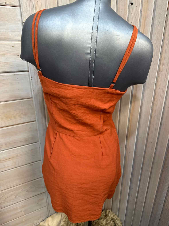 M - Dress