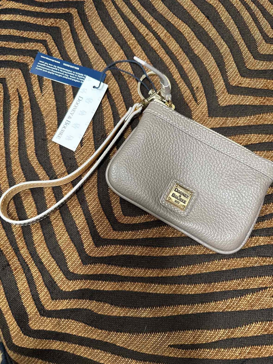 Accessories - Dooney & Bourke Coinpurse