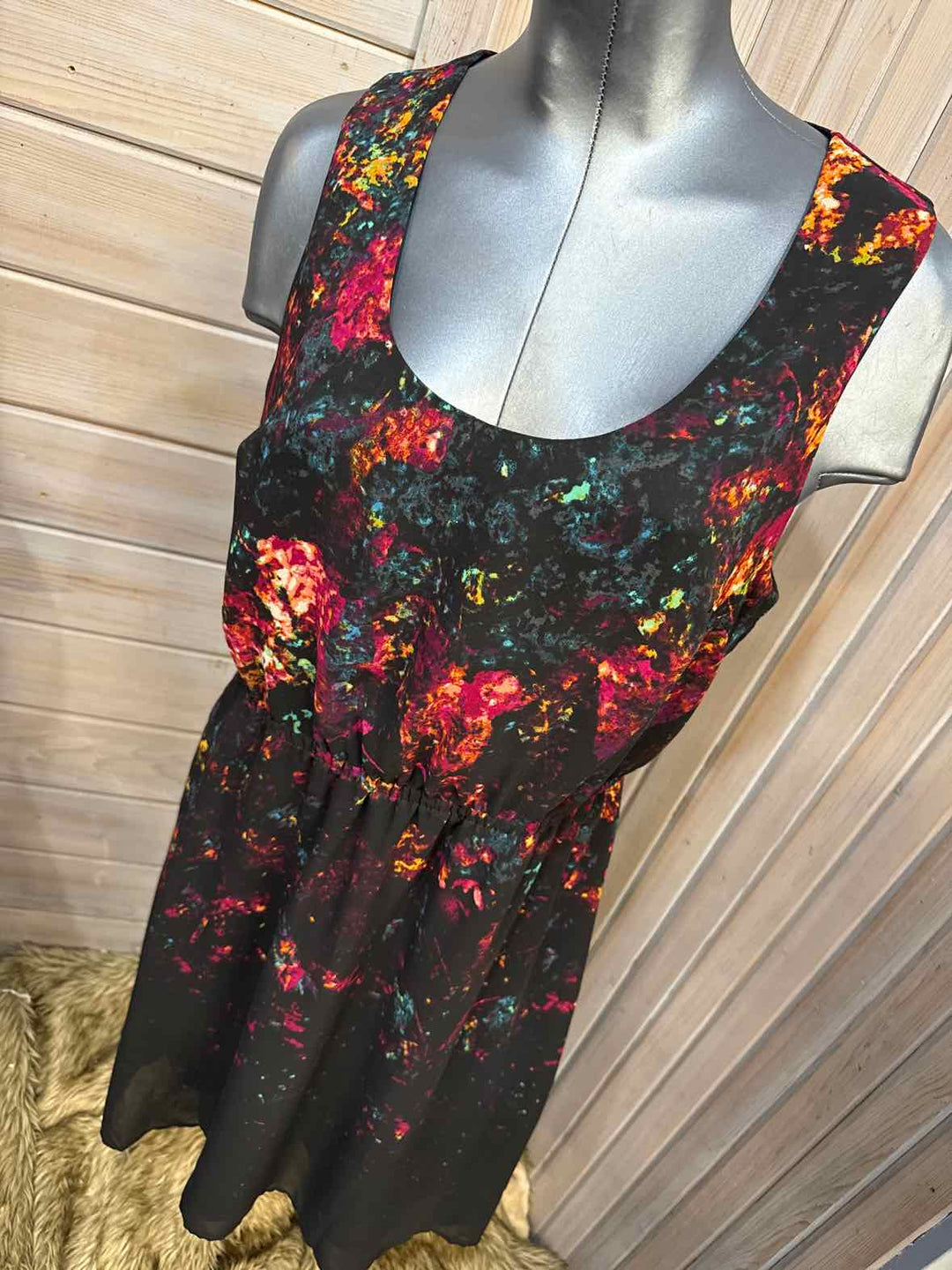 L - Mossimo Dress
