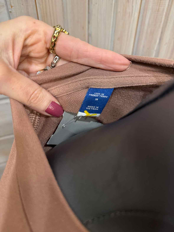 M - Old Navy Sweatshirt