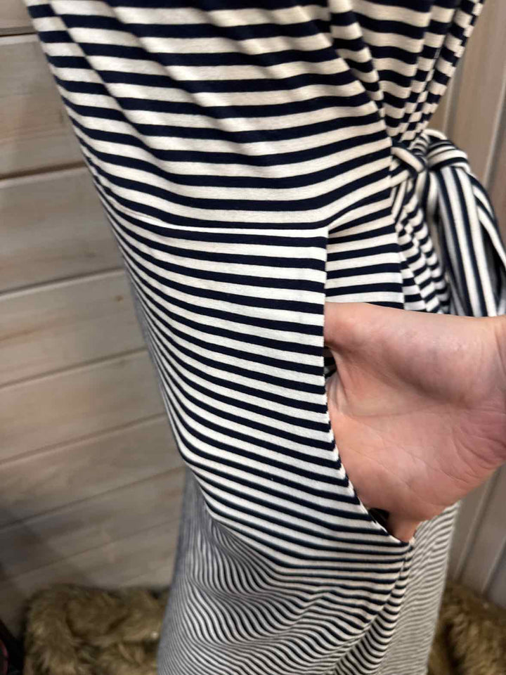 L - Merokeety Dress