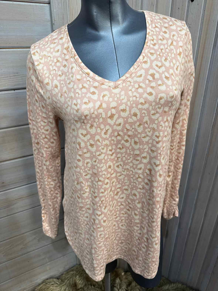 M - Nine West Long Sleeve