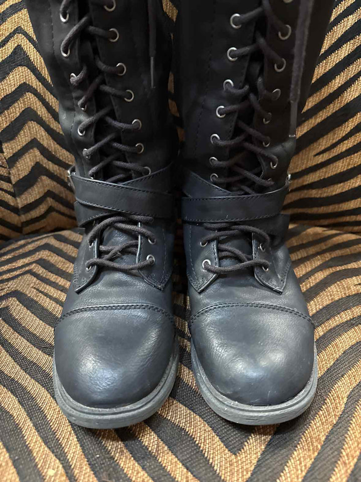 7 - Target Boots