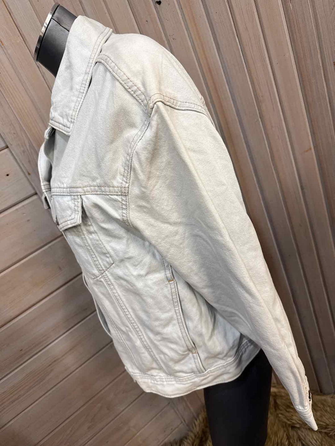 M - Divided Jacket